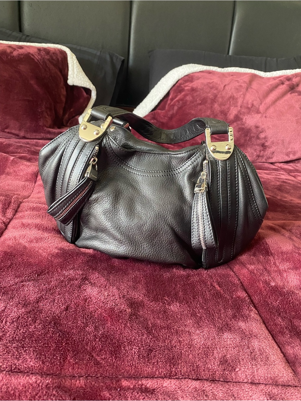 B. Makowsky Women’s Black Pebbled Satchel Top Handle Zip Silver Leopard Lined